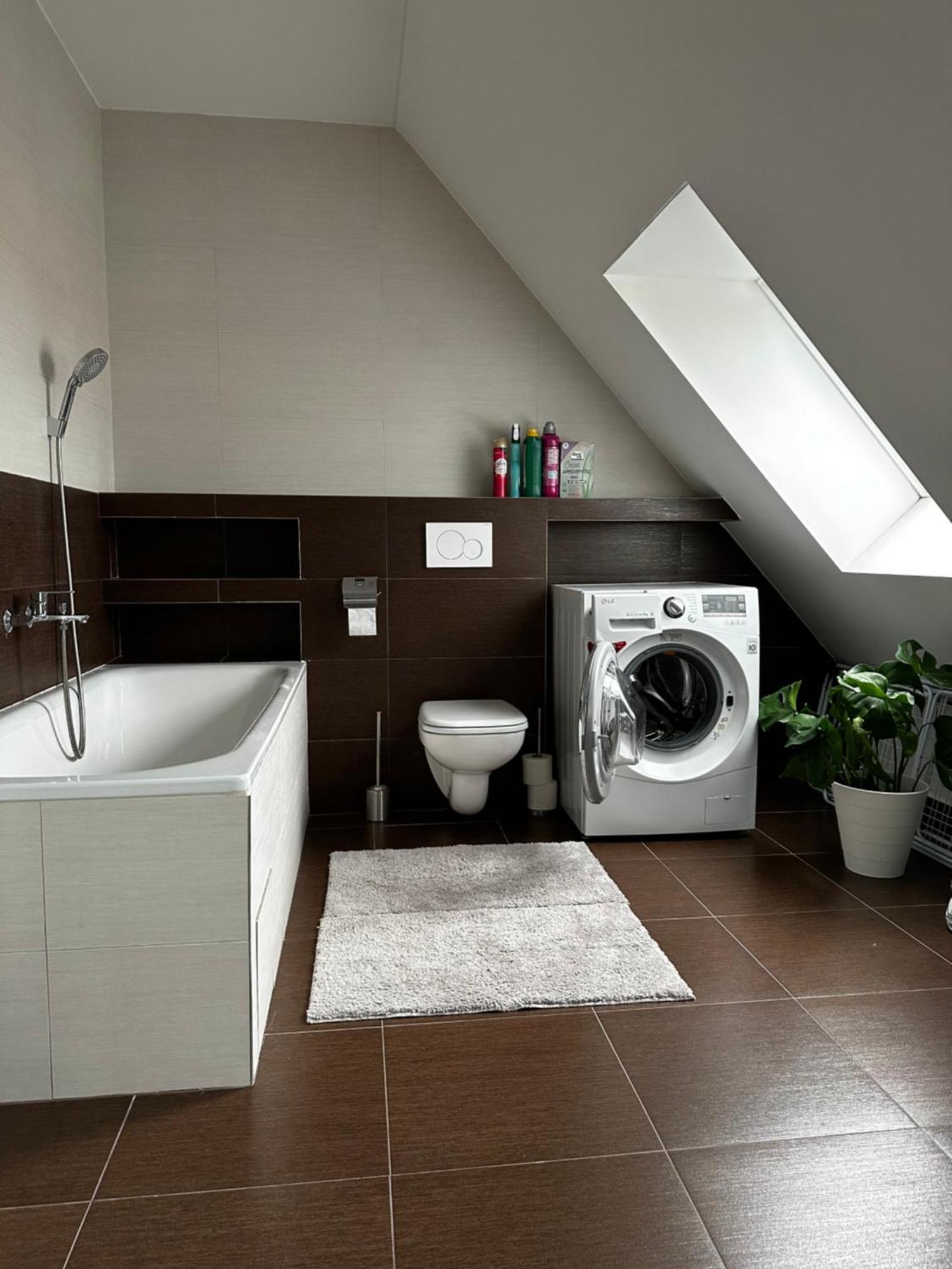 Apartamento Urban Zenhouse No.2 - Breakfast Included Bratislava Exterior foto