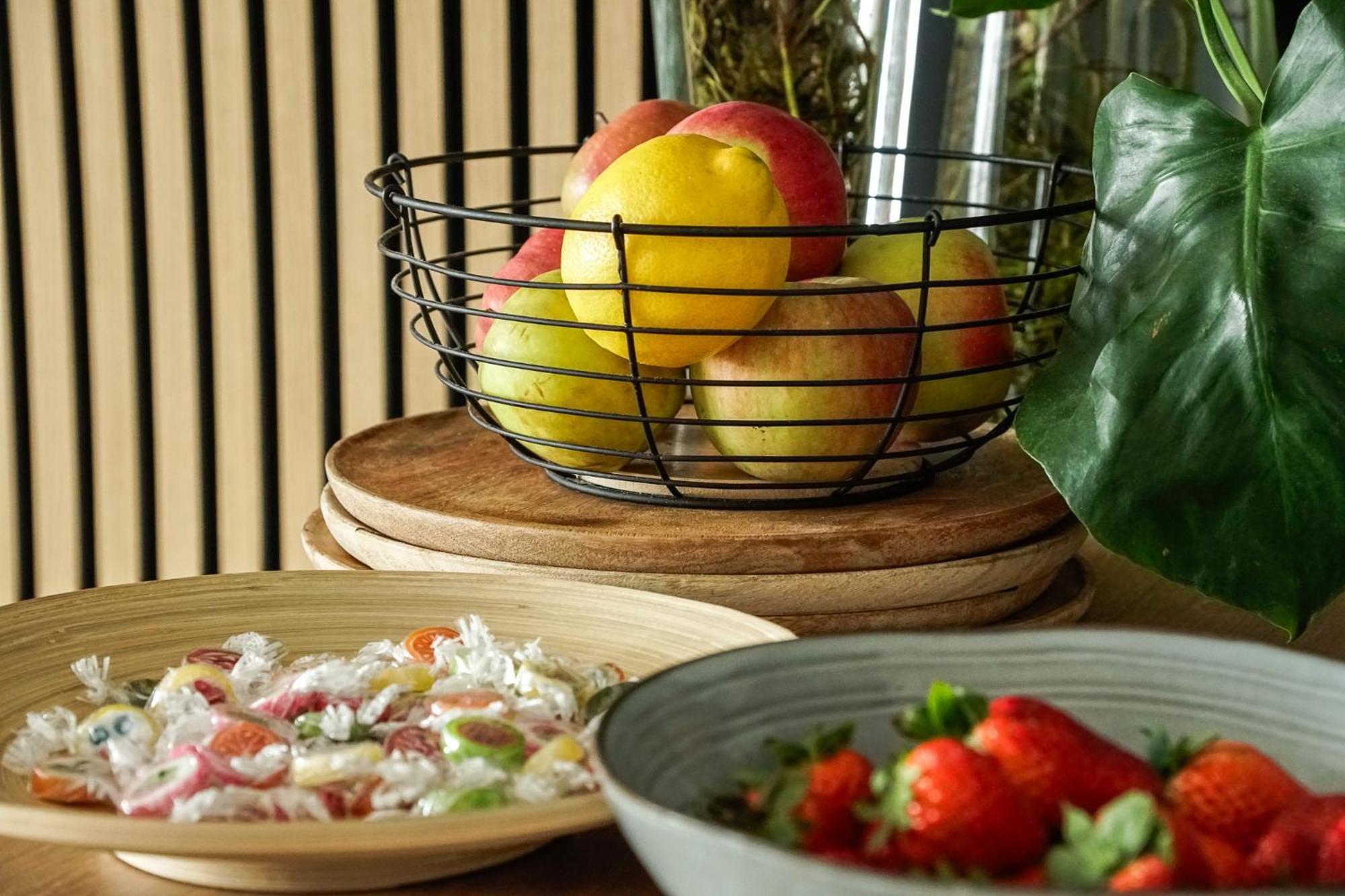 Apartamento Urban Zenhouse No.2 - Breakfast Included Bratislava Exterior foto